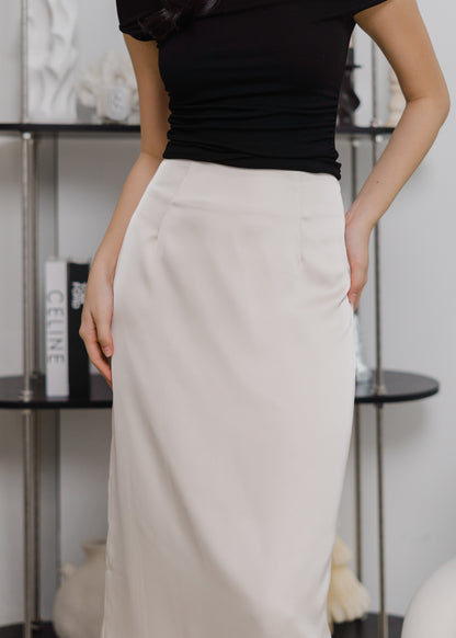 Lois Satin Skirt in Cream